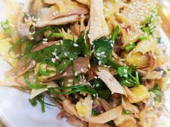 手撕鸡-正宗普宁豆干坊·洪记砂锅粥(红领巾路店)