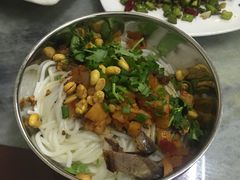 -红鼻子桂林米粉(金唐新光界店)