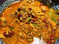 -粉家柳州螺蛳粉(杨宅路店)