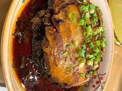 梅菜扣肉-山楂树融合菜餐厅