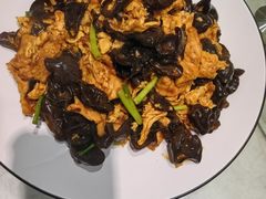 -大胡同天津菜·海肠捞饭·津门皮皮虾锅贴一绝(西姜井店)