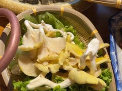 -民食香·腊排骨野生菌美食(木府店)