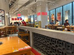 -三个四川人火锅(华联商厦店)