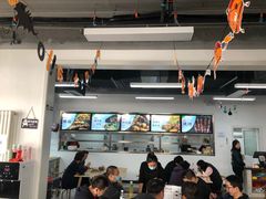 大堂-路边摊胡同里(星城商厦店)