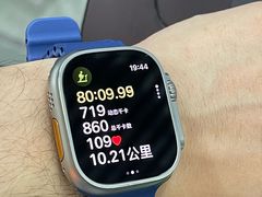 -Apple零售店(华贸购物中心店)