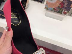 -伦敦比斯特购物村