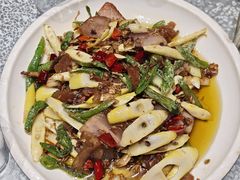 -土砂锅生态山庄·非遗砂锅雅鱼