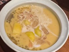 -RUXU入续糖水铺与包(卓悦中心店)