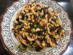 鱼香肉丝-聚八方土菜馆(余松路店)