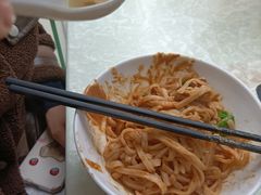 -华威达牛庄(黄埔大道西店)