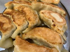 鲜肉韭菜煎饺-芬芳甜品(同福路店)