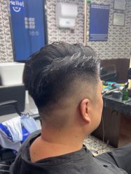 点击看大图 -大人物·男士理发馆