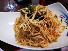 -超越炭火牛蛙火锅鸡(河东店)