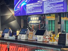 -极限PLAY运动娱乐新世界·团建派对潮玩休闲馆·室内蹦极高空游乐园