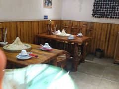-滇香肴·云南菜蒸汽石锅鱼(云南北路店)
