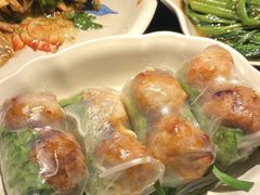 -大头虾越式风味餐厅(光明广场店)