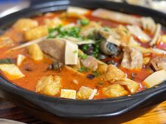 -周良天山牛杂城(天山路总店)