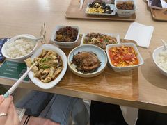 -老乡鸡(融科天地店)