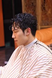-鸿運 BARBER SHOP男士理发馆