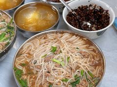 -正宗杨记普洱酸醋米线(总店)