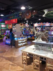 点击看大图 -卡通尼乐园(银泰店)