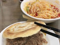 -子午路张记肉夹馍(翠华路店)