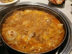 -三清洞摩西韩式年糕火锅(威高广场店)