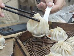 牛肉灌汤包-西安贾三灌汤包·回坊小吃·清真炒菜(北院门总店)