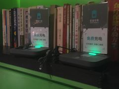 -沪小胖小龙虾(淮海中路旗舰店)
