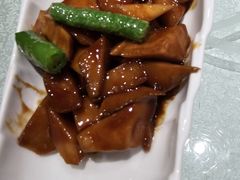 上海油焖笋-金枝玉叶上海人家食府(三里河店)