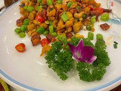 腰果掌中宝-龙凤瓦罐煨汤馆(清江东路店)