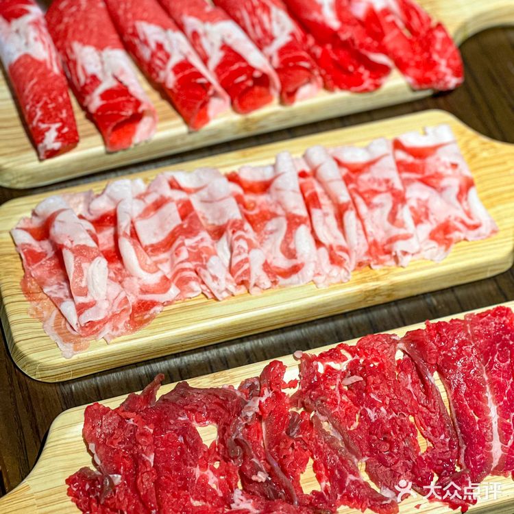 在这里实现酸汤牛肉火锅自由｜大龙六方·贵州酸汤牛肉火锅