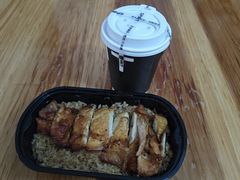 -灵意咖啡·西班牙美食(汕头金平万达广场店)