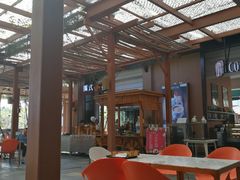 餐饮设施-亚马逊丛林水乐园