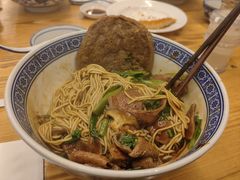 -沪西老弄堂面馆(定西路店)