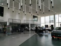 -领克中心(大连万利行)