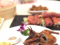 乳鸽-万山楼海鲜酒家·二十三年老字号