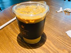 -星巴克臻选(广州高德置地秋广场店)
