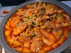 -徐记小怪兽肉蟹煲(中央大街店)