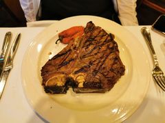 -Keens Steakhouse