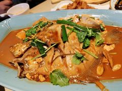 -小船渔村•大连菜•大连焖鱼(黄河路店)