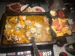 -吞鱼兽麻辣烤鱼(万达店)