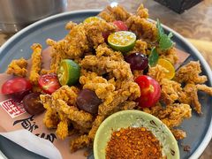 鲜果盐酥鸡-宋庄魁元艺术餐厅