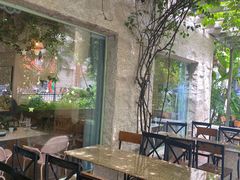 露天位-香香海南菜餐厅