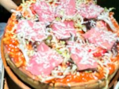 -Dragon Pizza•圆脸龙披萨·牛排餐厅