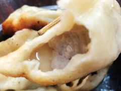 -黄阿姨锅贴大王(万航渡路店)