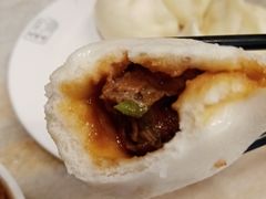 牛肉大葱包子-天兴居(鲜鱼口街店)