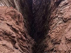 -天山神秘大峡谷