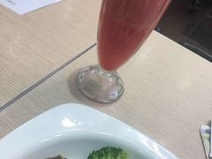 -佰搭果·广式茶餐厅(西华路店)