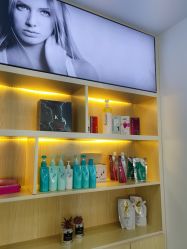 -Coo Hair salon